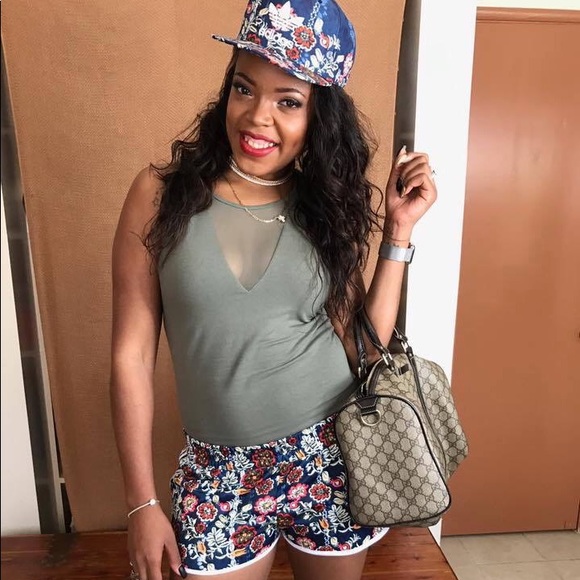 Authentic Gucci Boston Top Handle - Picture 2 of 8